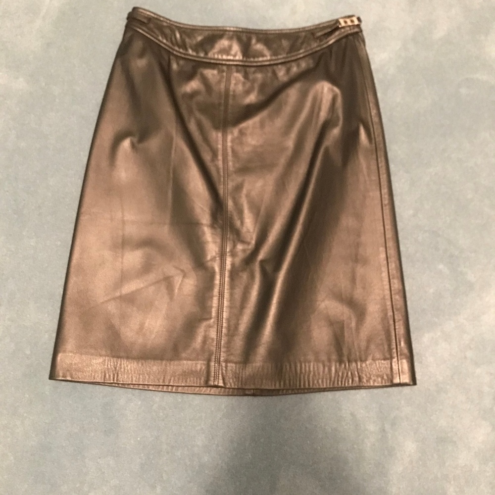 Ann Taylor Loft Black Leather Skirt Size 4